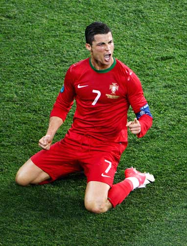 齐沃：足球是美丽的，我希望球员快乐，带着激情勇气微笑上场（齐沃：愿球员享受足球之美，带着激情与勇气微笑登场）