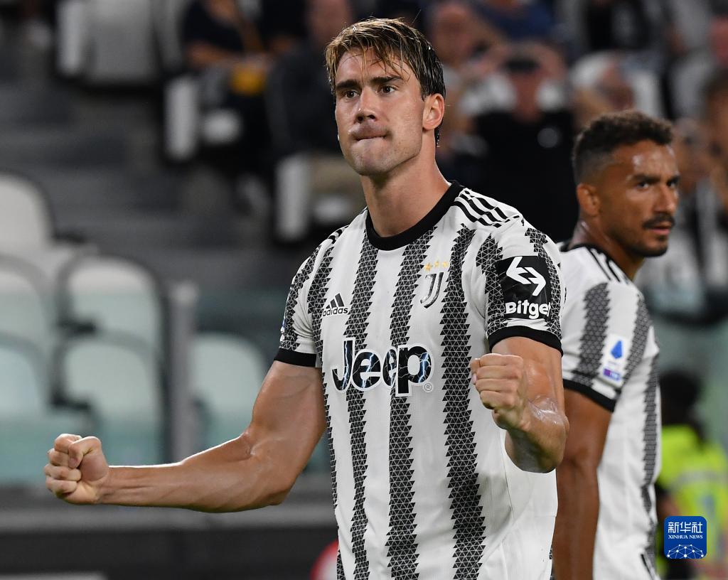 奥斯卡、巴尔加斯赛季前离队，武磊长期伤缺，但海港仍夺冠军