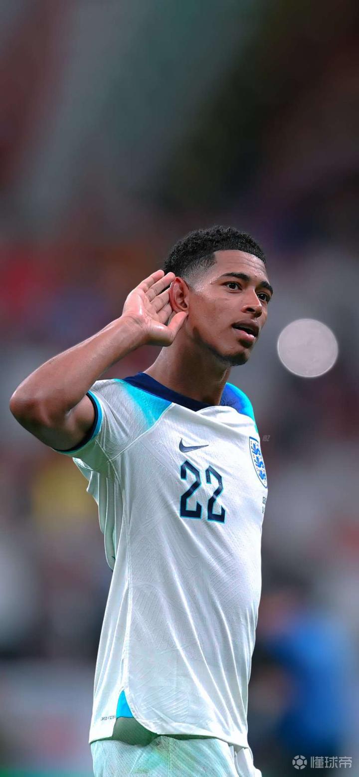 致敬死忠球迷组织成立40年！尼斯下轮法甲将身着特别版球衣（尼斯下轮法甲穿纪念版球衣 向死忠球迷组织40周年致敬）