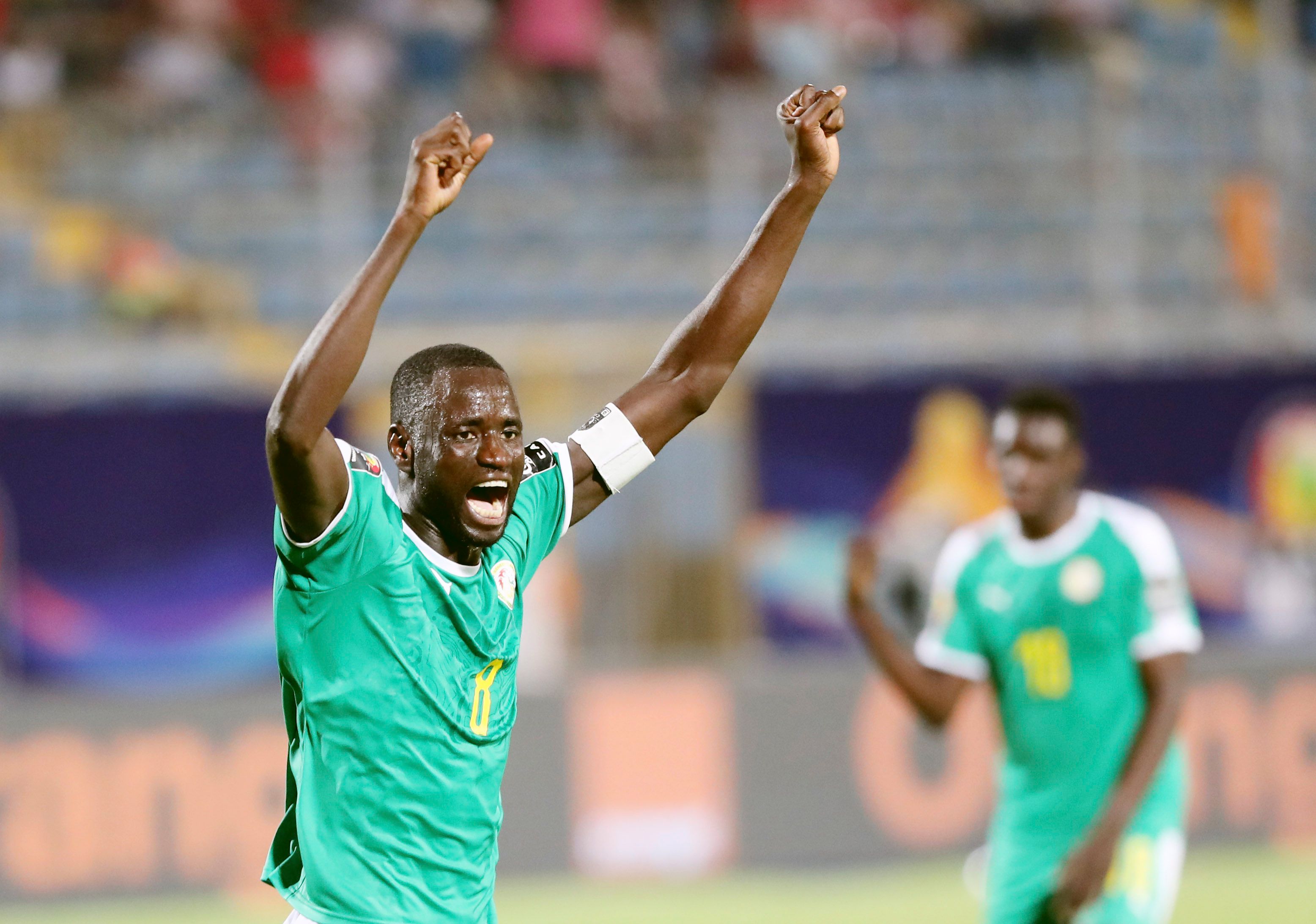 你认为杨瀚森下半场还有出场机会吗&应先从哪方面做出调整？（杨瀚森下半场还有出场机会吗？优先应从哪些方面调整？）