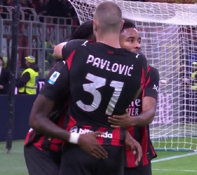 群雄争霸，意甲连续第二年至少4支排名前列的球队相差2分以内（群雄并起：意甲连两年至少四队积分差不超2分）