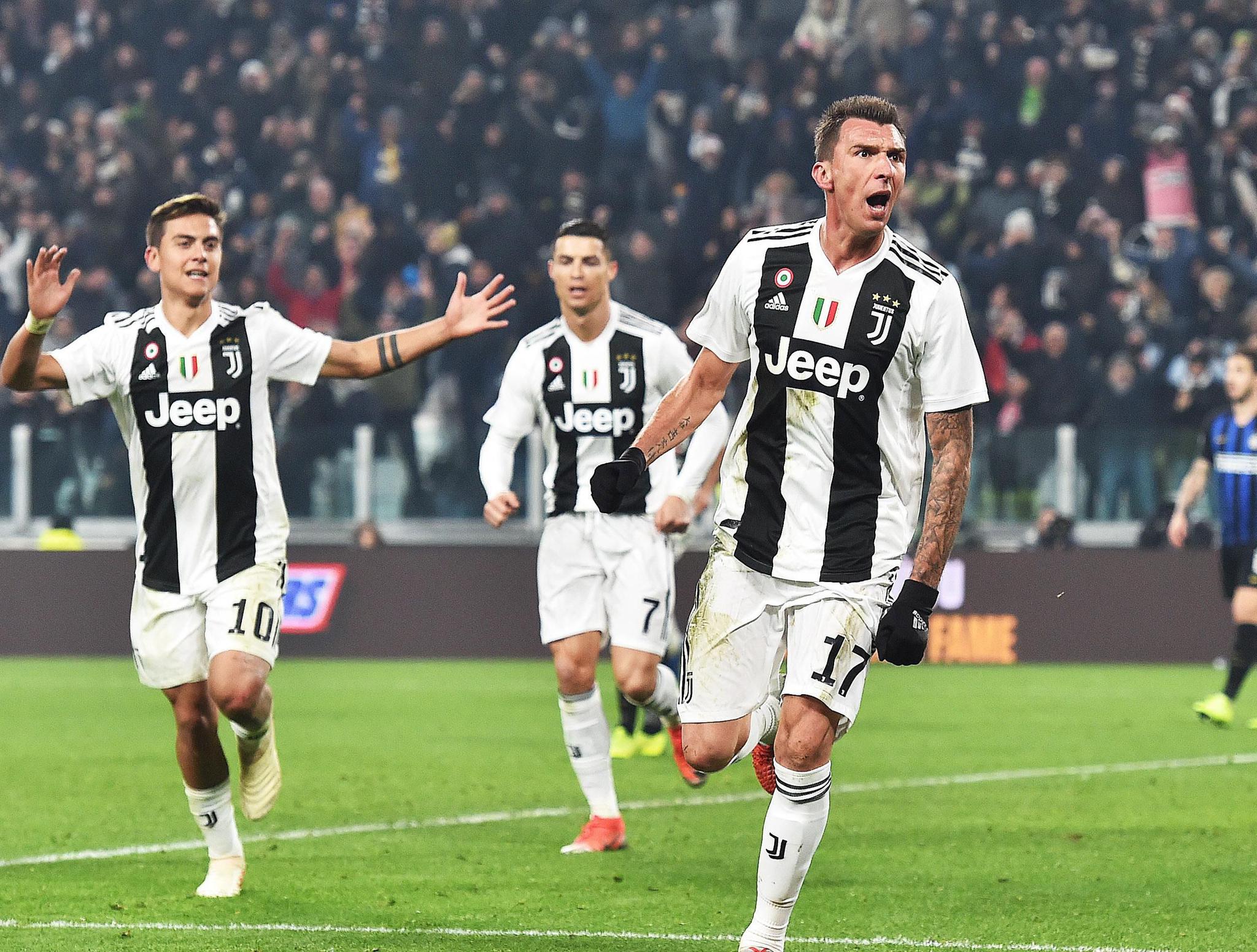 篮球勇士老将续约一年，球迷大呼：值得（勇士与老将再续一年，球迷直呼太值了）