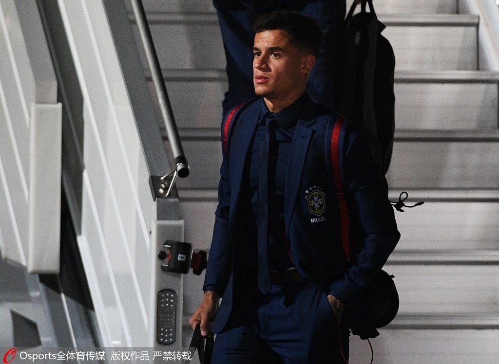 马刺和火箭，打造超级豪阵，谁更有机会交易得到字母哥