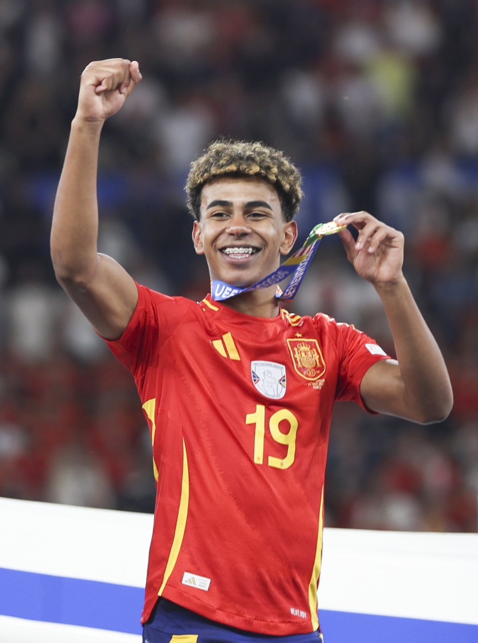 意甲半场：吉奥万破门，维罗纳2-0亚特兰大（意甲半场：吉奥万建功，维罗纳2比0领先亚特兰大）