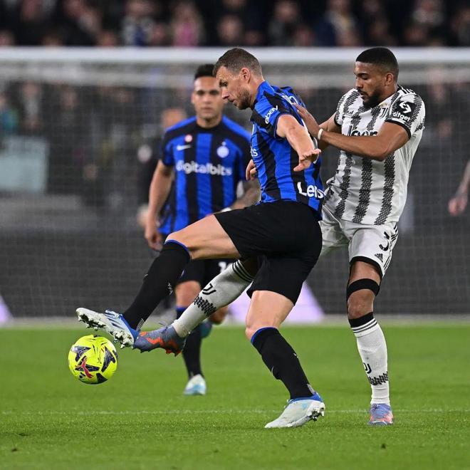 巴克利：自夏天起我就戒酒了，饮酒曾带给我不想再有的处境