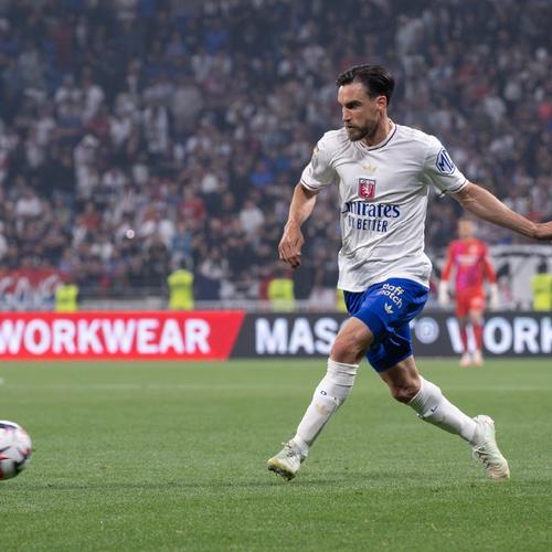 波多尔斯基：仍与阿森纳保持着深厚联系，有预感本赛季能夺冠